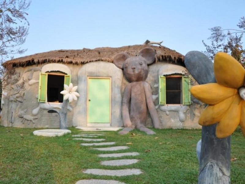 Naidee Sculptured Huts Hotel HHQ Buitenkant foto